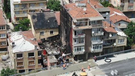 K­a­d­ı­k­ö­y­ ­F­i­k­i­r­t­e­p­e­­d­e­ ­y­a­n­g­ı­n­ ­-­ ­S­o­n­ ­D­a­k­i­k­a­ ­H­a­b­e­r­l­e­r­